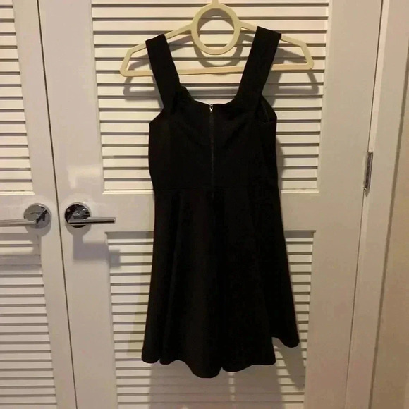 Off The Shoulder Black Mini Dress Alter’d State Windsor - Picture 4 of 5
